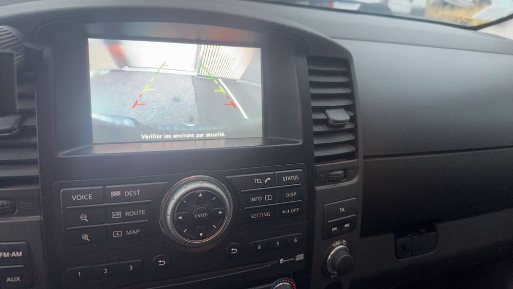 Navara 2.5 dCi 190 4WD Double Cabine Xe 2015 occasion 38300 Bourgoin Jallieu