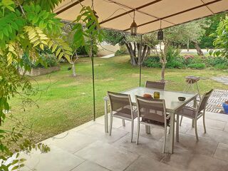  Villa  vendre 6 pices 150 m