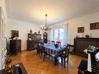  Propriété/château à vendre 7 pièces 187 m²