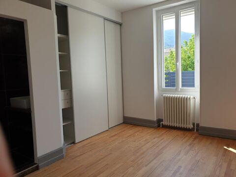  Appartement � louer 5 pi�ces 93 m�