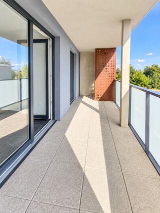  Appartement à louer 2 pièces 43 m²