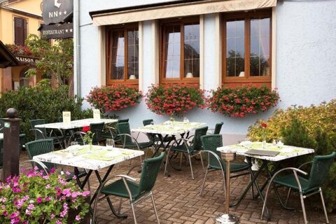   À VENDRE – HÔTEL-RESTAURANT Murs et Fonds de commerce 67210 OBERNAI 