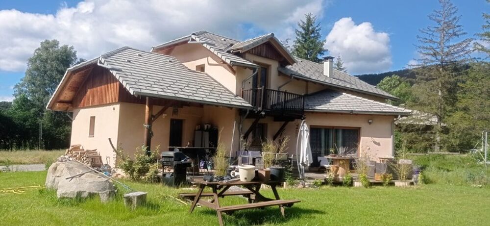 Villa de Prestige à Vendre  8 pièces - Seyne-les-Alpes, Proximité des Pistes de ski - Digne Les Bains !