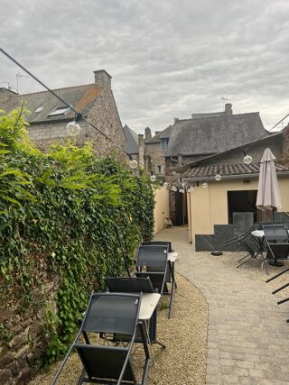  Immeuble � vendre 242 m�