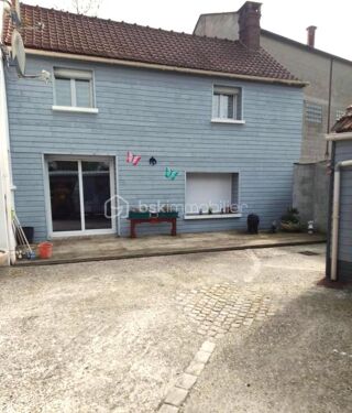  Maison � vendre 7 pi�ces 140 m�