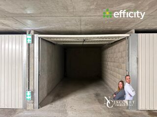  Parking / Garage  vendre 13 m