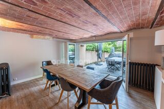  Maison  vendre 8 pices 194 m