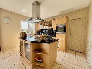  Maison  vendre 7 pices 223 m