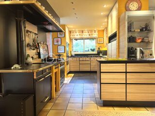  Maison � vendre 7 pi�ces 200 m�