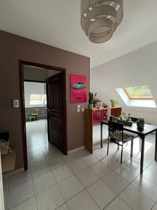  Appartement à louer 1 pièce 40 m²