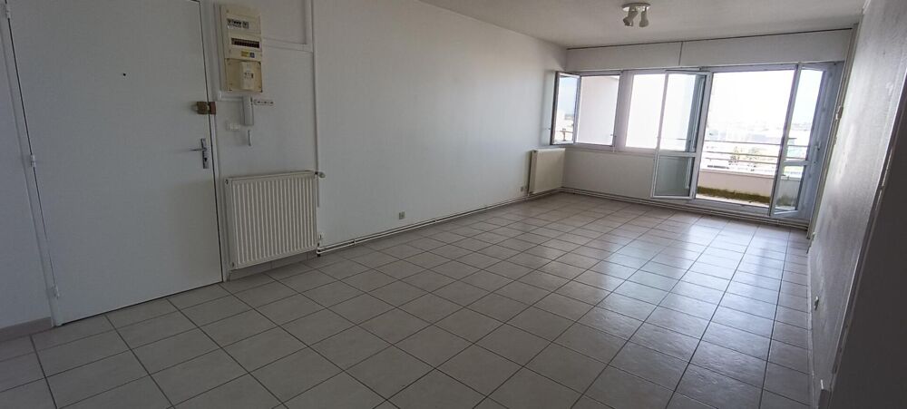 Appartement T4 à Nevers avec balcon, vue Loire