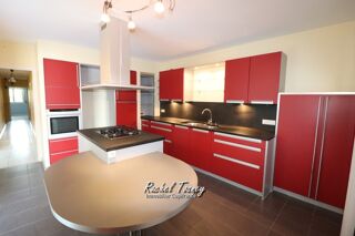  Immeuble à vendre 14 pièces 437 m²