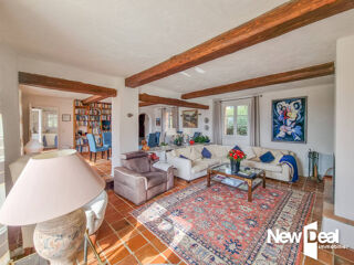 Vente Villa MONTAUROUX, Splendide villa orientée plein sud, nichée dans un domaine calme et verdoyant Montauroux