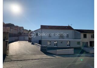  Immeuble à vendre 11 pièces 256 m²