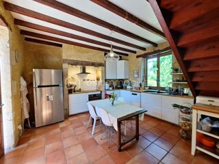  Proprit/chteau  vendre 10 pices 283 m