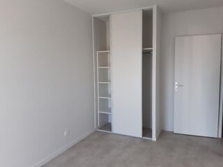  Appartement à louer 3 pièces 61 m²