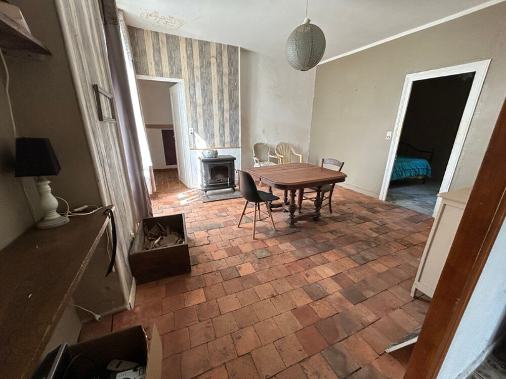 Maison 5 pièces 71 m² · à Bleneau · 71 m² · 49 000 €