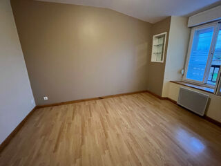  Immeuble � vendre 9 pi�ces 170 m�