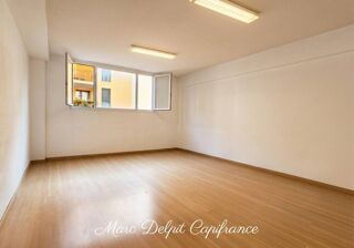   À LOUER - Bureau 24 m² hyper-centre PERPIGNAN (66) Loyer 390€ HT/HC Perpignan