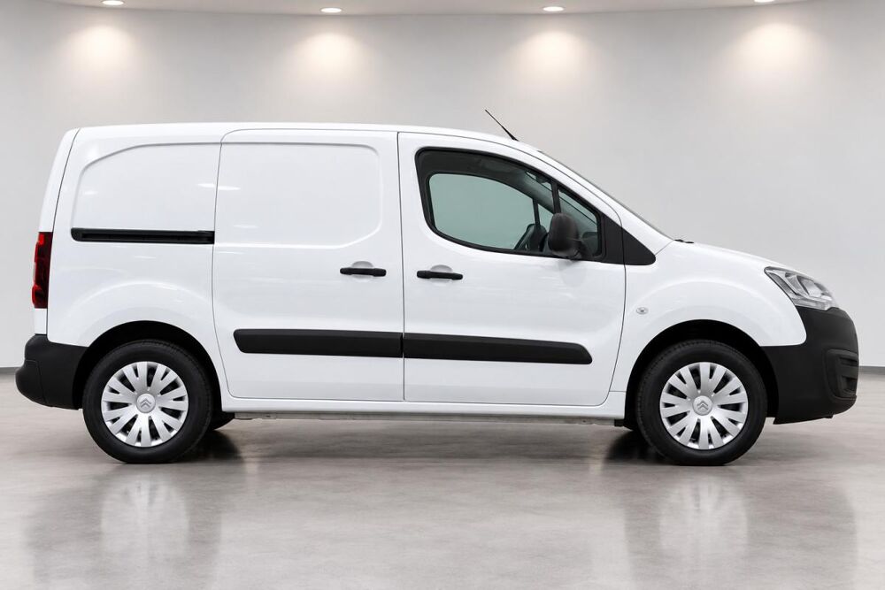 Berlingo 1&deg; Main / 1.6L B HDI 100cv de 2018 boite auto ETG6 version B 2018 occasion 60430 Abbecourt