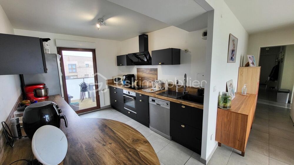 Appartement avec terrasse et box fermé quartier Dauphinot / Cernay