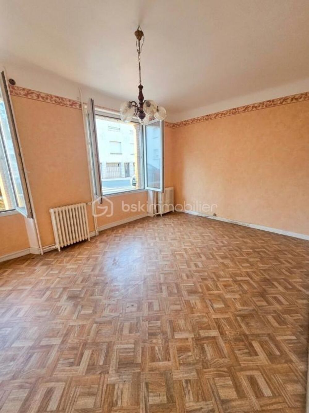 Vente Propriété/Château Grande maison idéale pour un projet locatif Langogne