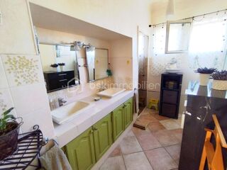  Propriété/château à vendre 10 pièces 208 m²