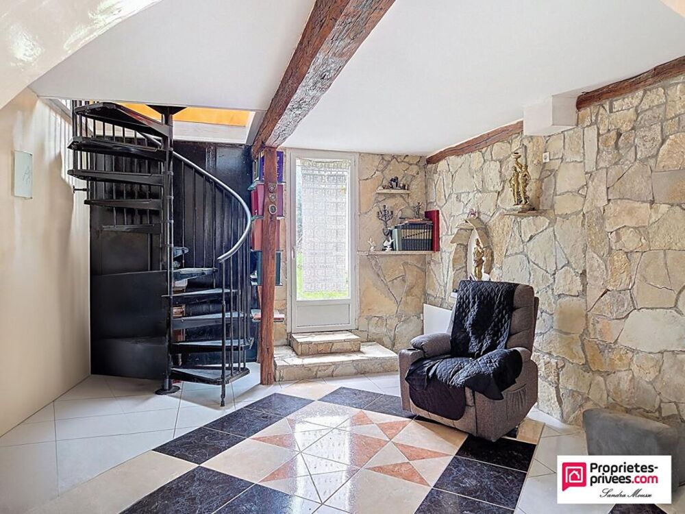 Maison à fort potentiel , 95 m² , Terrain 900 m² - Fournival