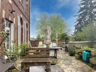  Maison � vendre 7 pi�ces 325 m�