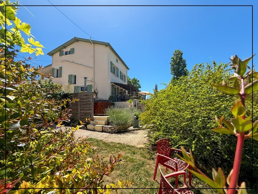 Vente Maison Maison de caractère + piscine + vue panoramique + dépendances – potentiel gîte – Tarn-et-Garonne (82) Brassac