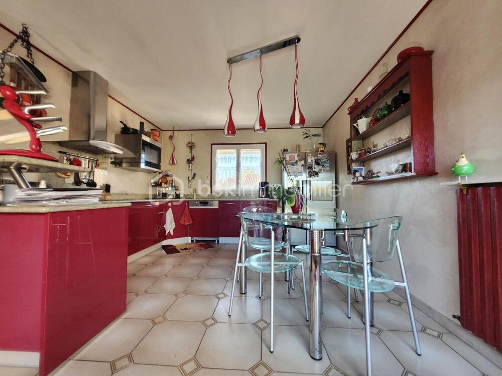 Vente Maison Maison spacieuse avec piscine au cœur d'un quartier pavillonnaire paisible de L'Union L union