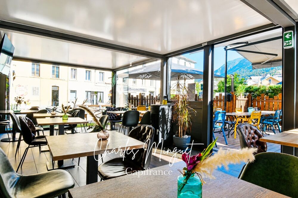   Fonds de commerce Restaurant – Café avec Licence IV – Hypercentre – Établissement entièrement rénové 