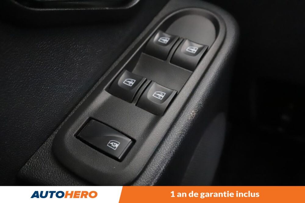 Duster 1.5 dCi Black Touch 4x2 110 ch 2016 occasion 92130 Issy-les-Moulineaux