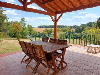  Propri�t�/ch�teau � vendre 12 pi�ces 920 m�