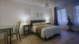  Appartement à louer 2 pièces 60 m²