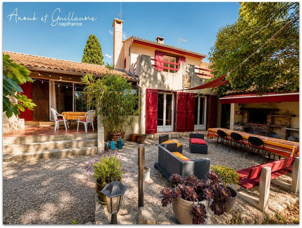 Exclusivité - Villa familiale 171.77 m² habitable environ 6 pièces avec piscine, jardin paysager, garage et carport  Roujan (34