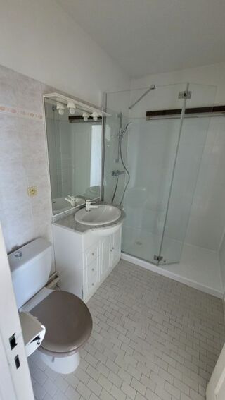  Appartement à louer 1 pièce 27 m²