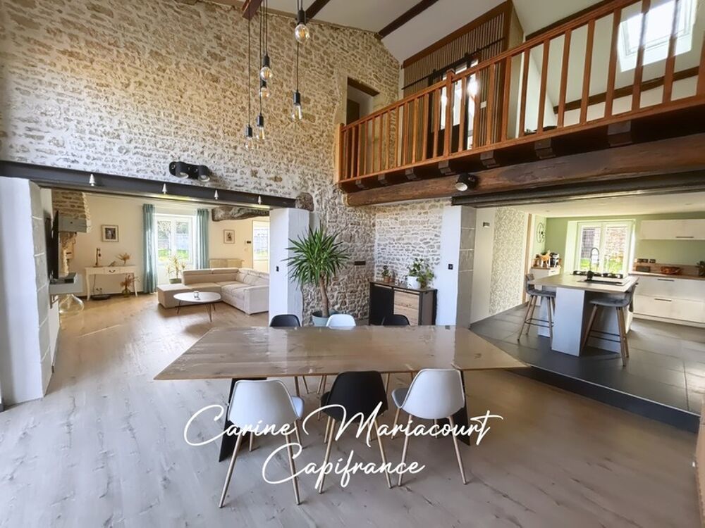 ? Maison en pierre rénovée avec goût  157 m² habitables, grande grange et terrain piscinable de plus de 3 500 m² ?