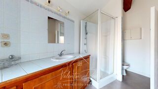  Immeuble à vendre 5 pièces 130 m²