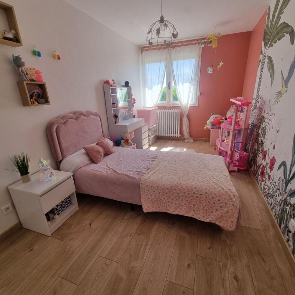 Vente Maison 5 pièces 82 m² - Vue 2