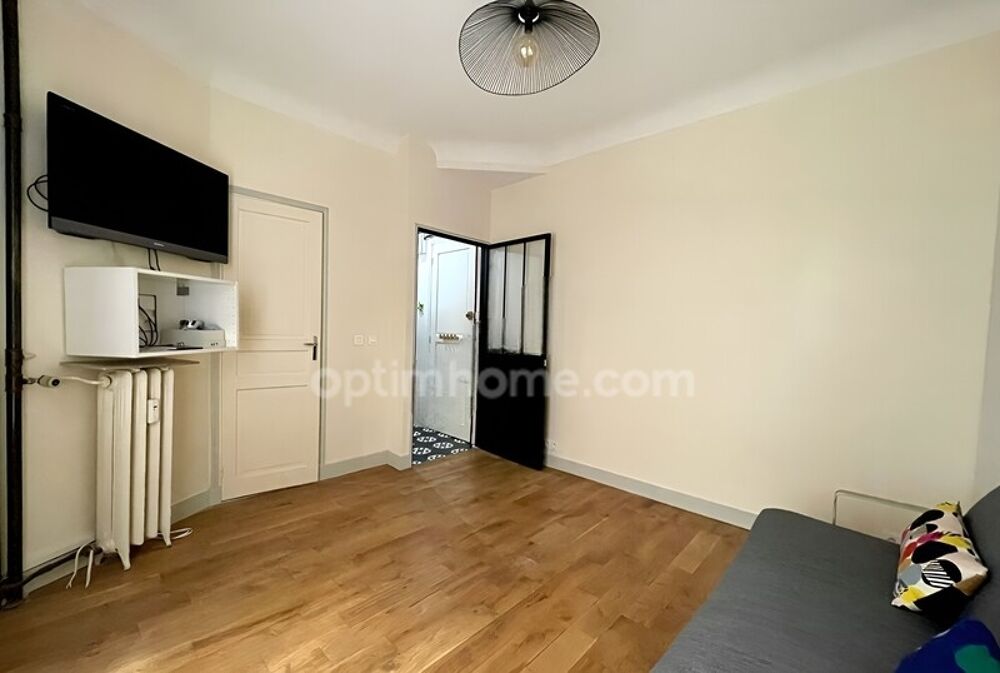 Vente Appartement PARIS 18EME (75) - MONTMARTRE - STUDIO - 17,94 m² - IMMEUBLE ART DECO - CALME - HAUTEUR SOUS PLAFONT 3M - LOCAL VELOS - CONCIERG Paris 18