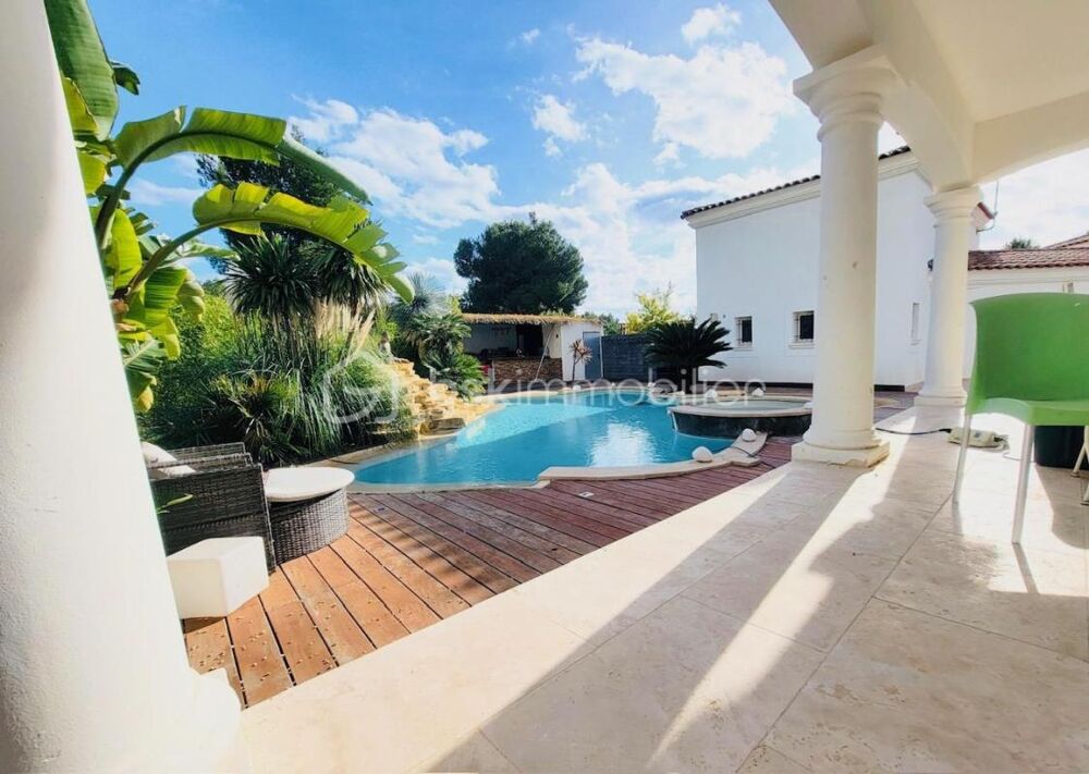  vendre  Villa La Cadire-d'Azur (83740)