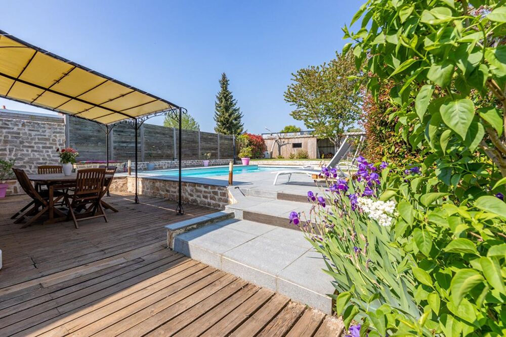 Maison Nort Sur Erdre 4 pièce(s) 147 m2