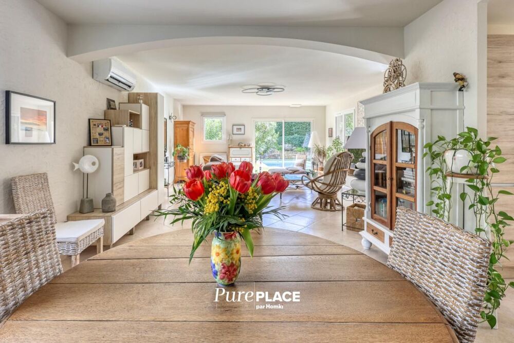 à vendre  Maison La Cadière-d'Azur (83740)