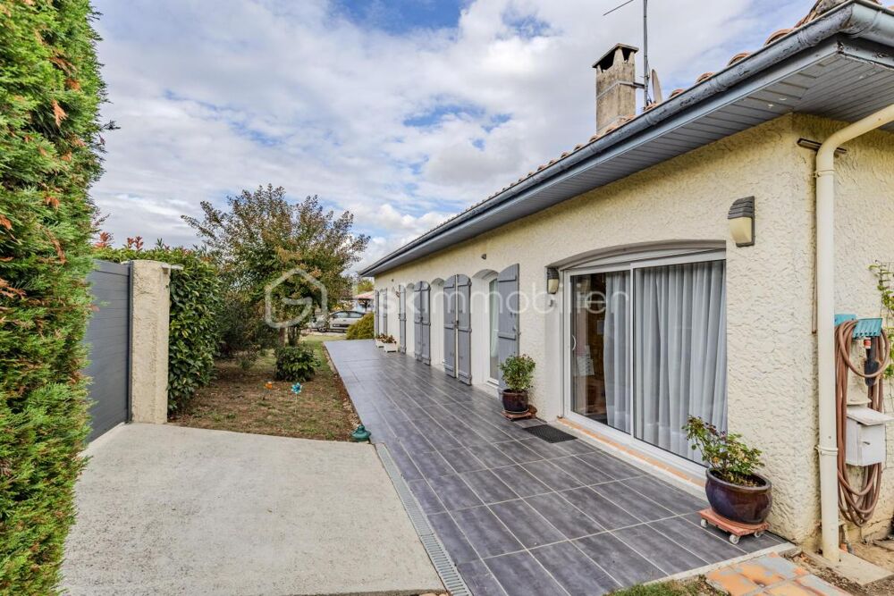 Vente Maison Maison 111m2 avec un GRAND JARDIN ET PISCNE Salleboeuf