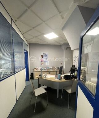  Immeuble � vendre 11 pi�ces 200 m�