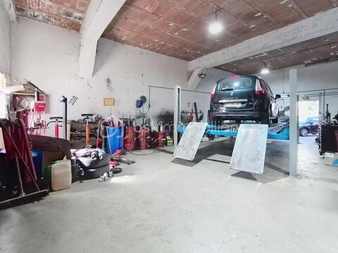   À VENDRE – FONDS DE COMMERCE - GARAGE AUTOMOBILE À MAUREILLAS – 120 000 € 