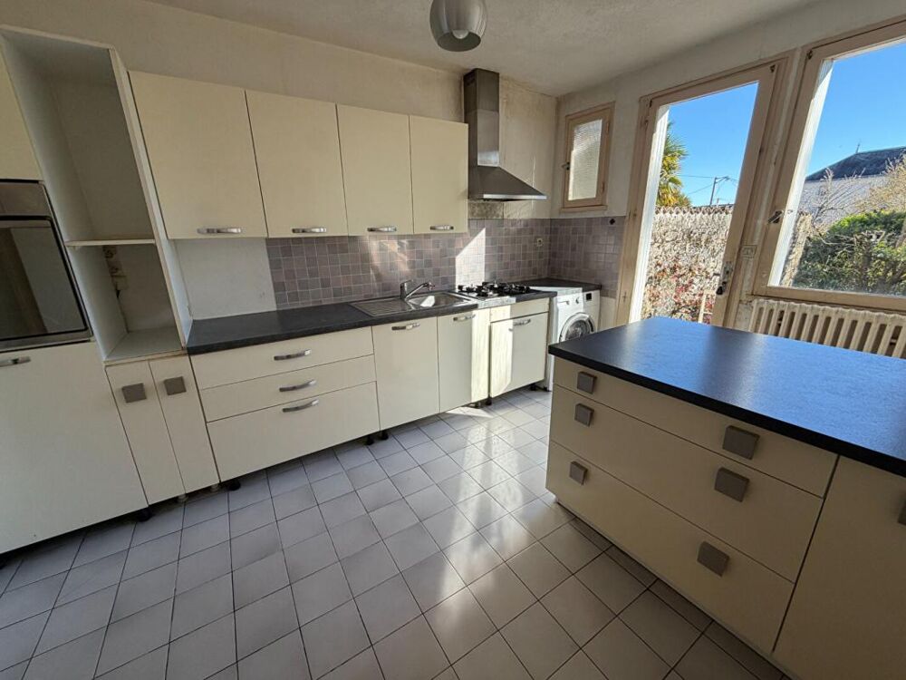 Maison Saint Maixent L Ecole 4 pièce(s) 90 m2