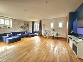  Propri�t�/ch�teau � vendre 9 pi�ces 225 m�