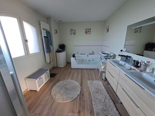 Maison � vendre 7 pi�ces 190 m�